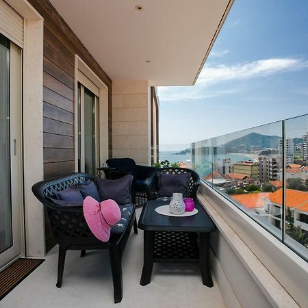רפאלוביץ' Apartment With Sea View מראה חיצוני תמונה
