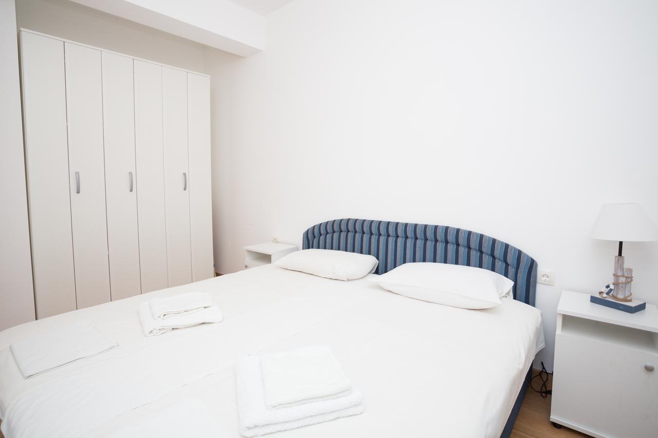 רפאלוביץ' Apartment With Sea View מראה חיצוני תמונה