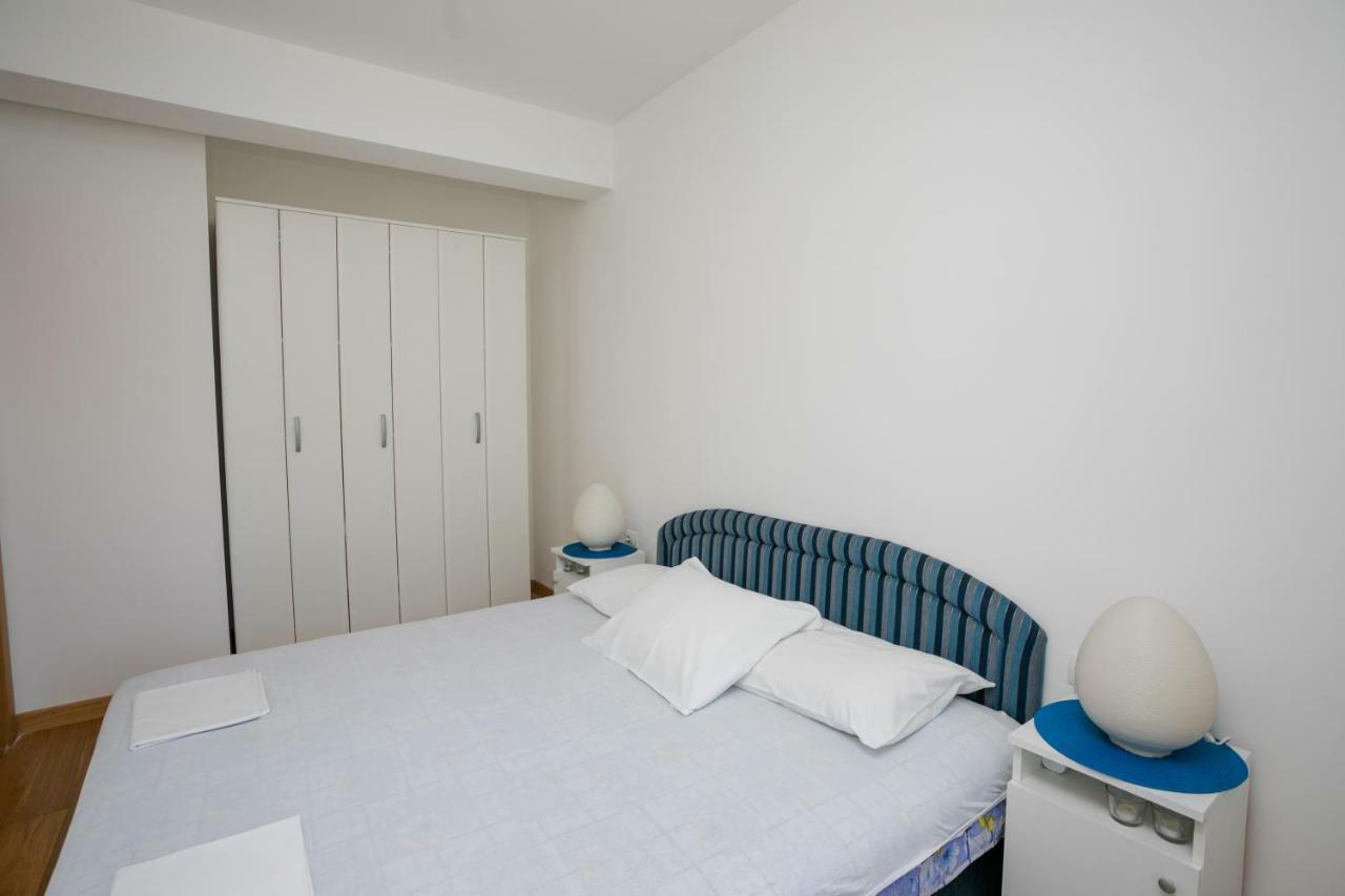 רפאלוביץ' Apartment With Sea View מראה חיצוני תמונה