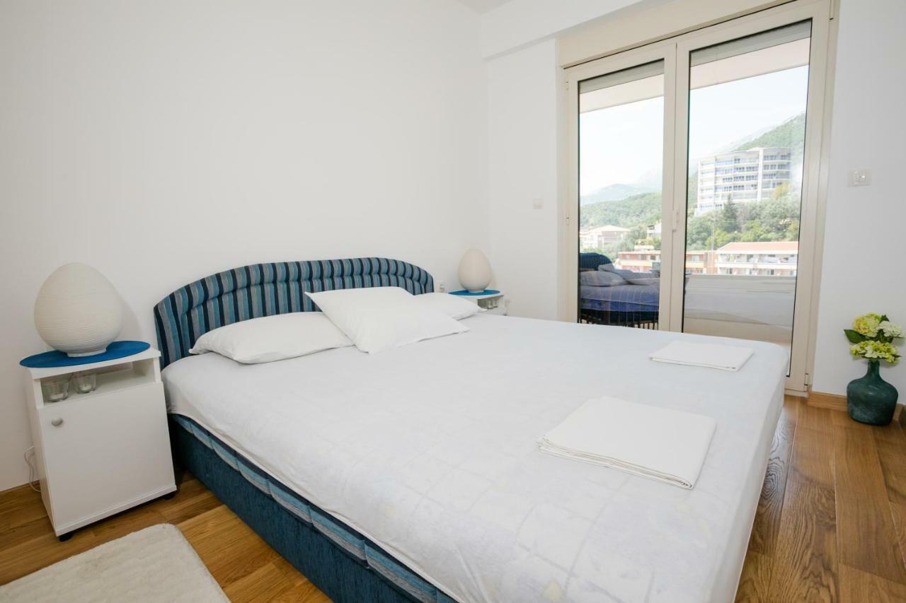 רפאלוביץ' Apartment With Sea View מראה חיצוני תמונה